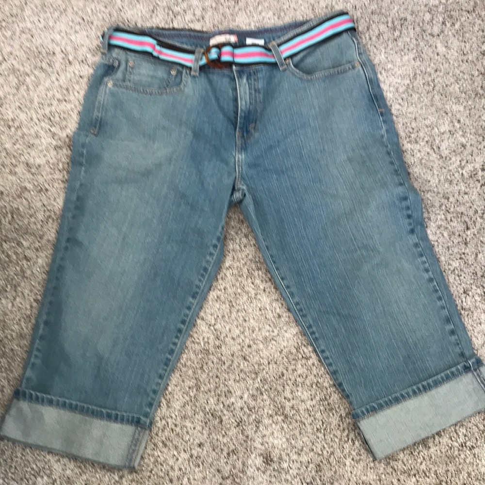 Levi’s Capri jeans